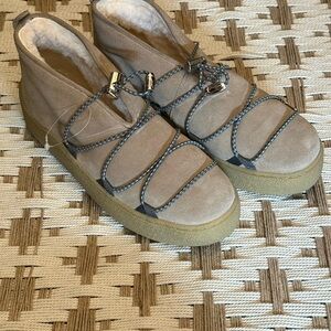 Snowdrop Micro Genuine Shearling Boot (Women)
Free People